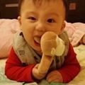 Jason BB的新寵兒~miyim有機棉安撫巾&搖搖鈴